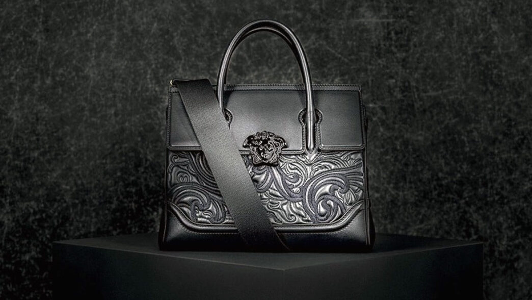 Siyah renkli özel el çantası