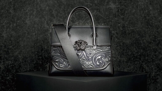 Siyah renkli özel el çantası