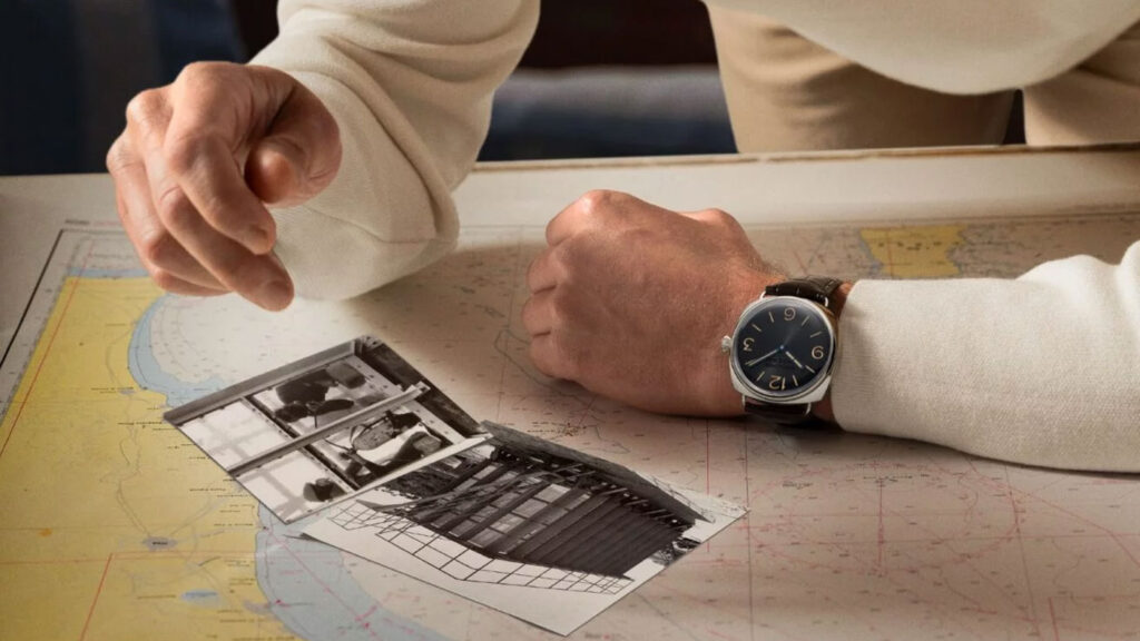 Panerai Floransa mirası ve İtalyan Donanması dalgıç geçmişi atmosferik görsel.