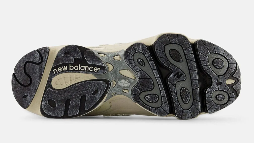 New Balance 1000D Timberwolf outsole detayı